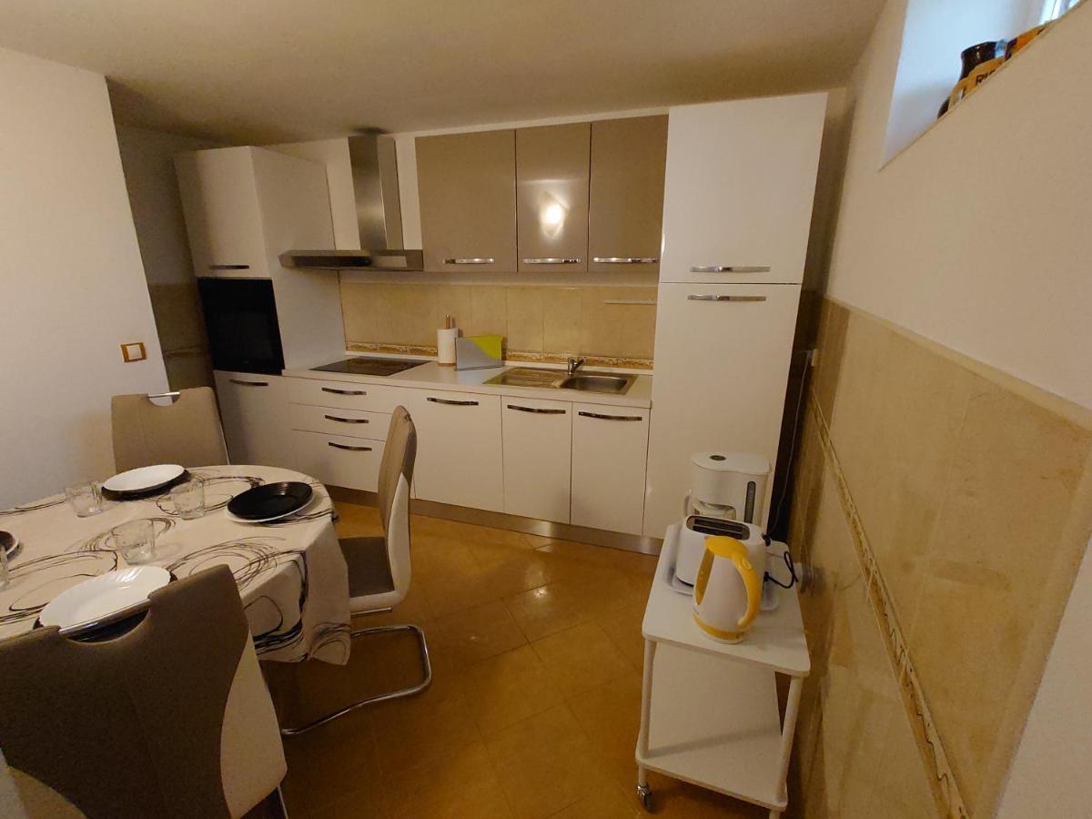 Apartmani Lea Ядраново Екстер'єр фото